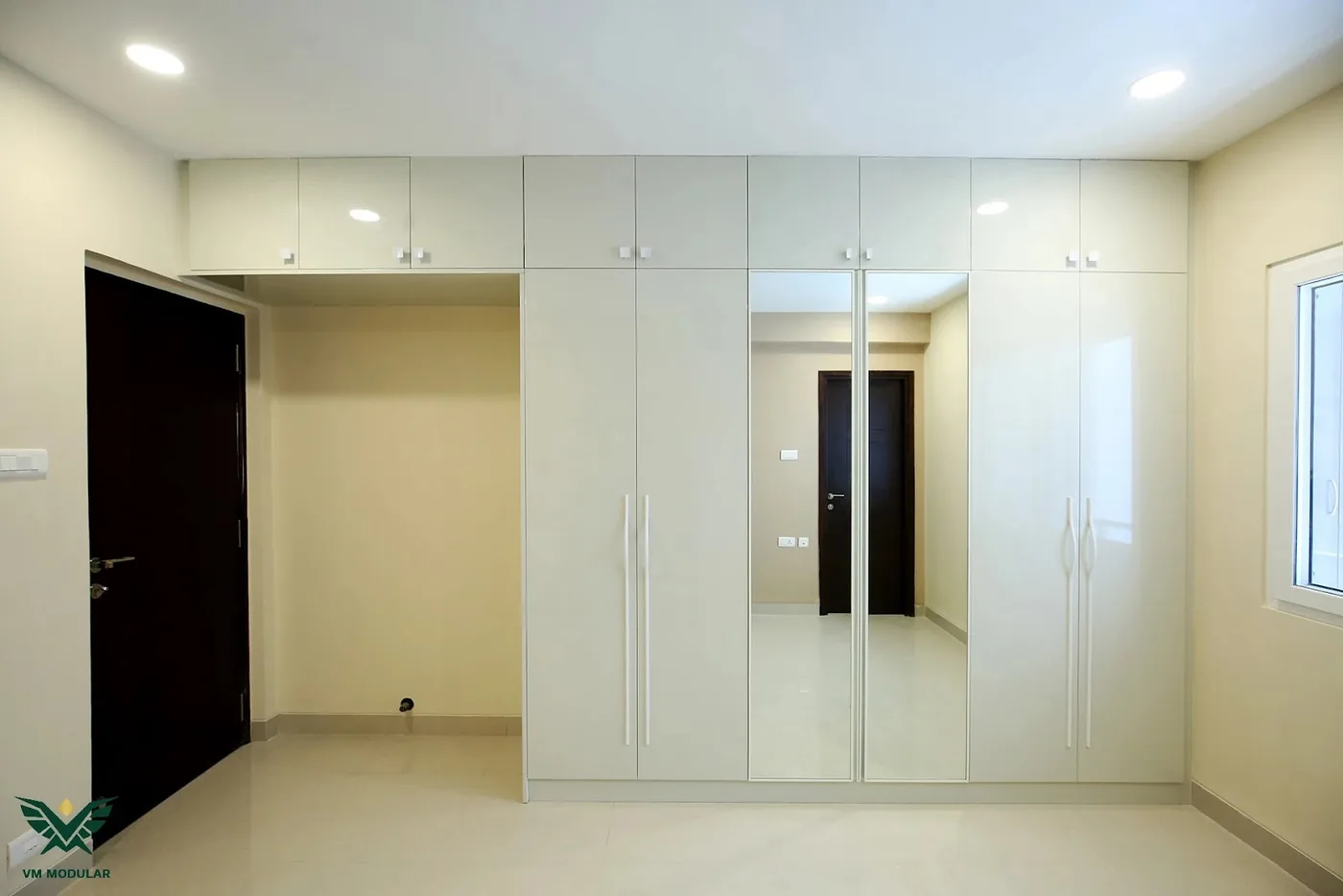 Trending Wardrobe Designs in Hyderabad 2025