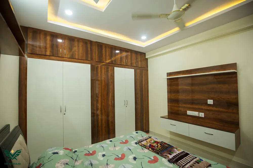 SR Nagar, picture 8
