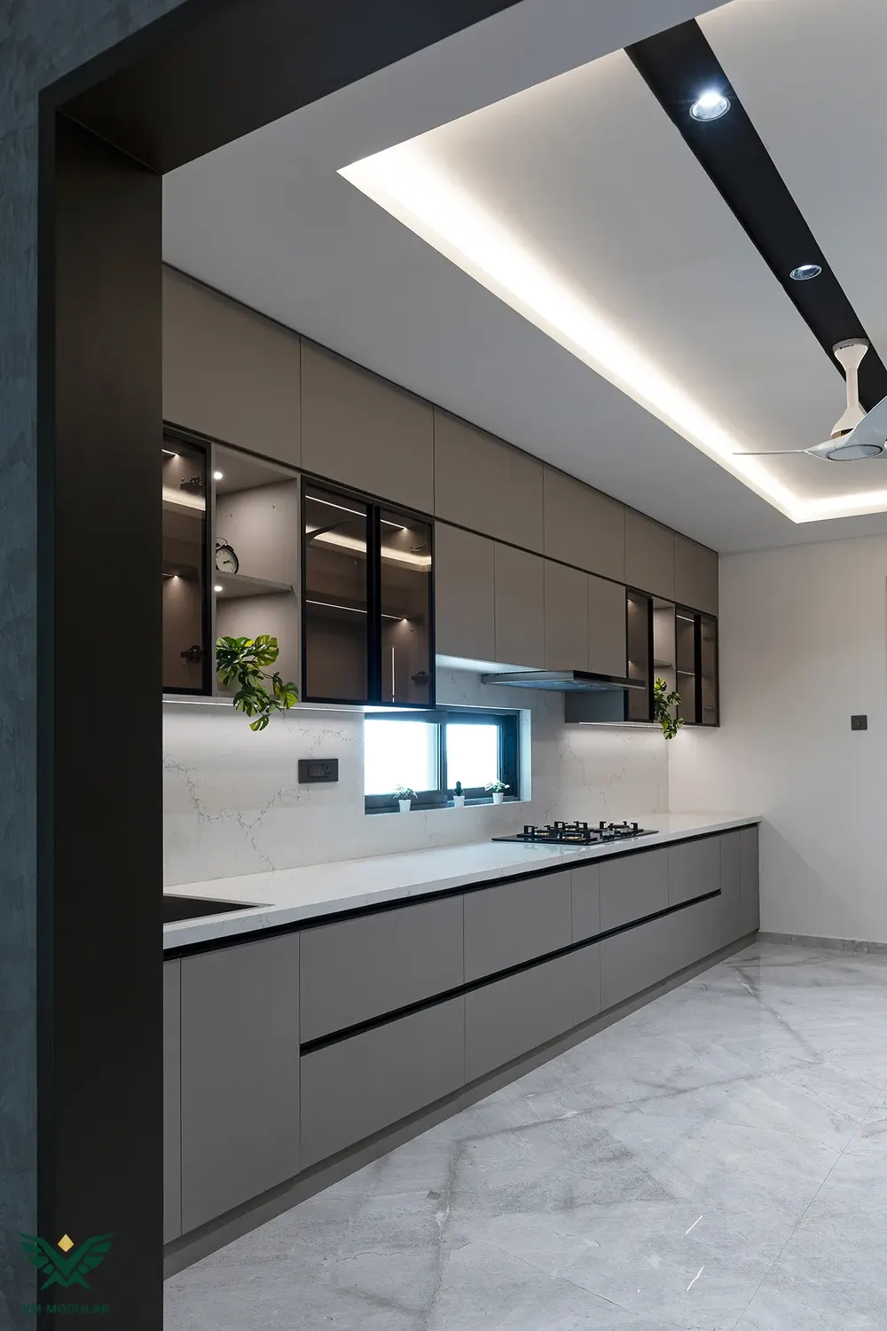 Marble and glass kitchen at W by DSR